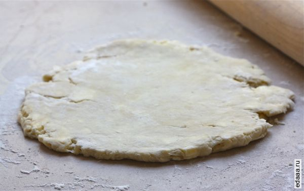 Пирог с персиками