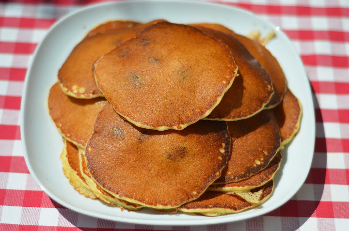 Блинчики с творогом и изюмом