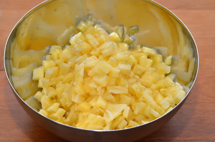 Морские гребешки с ананасом