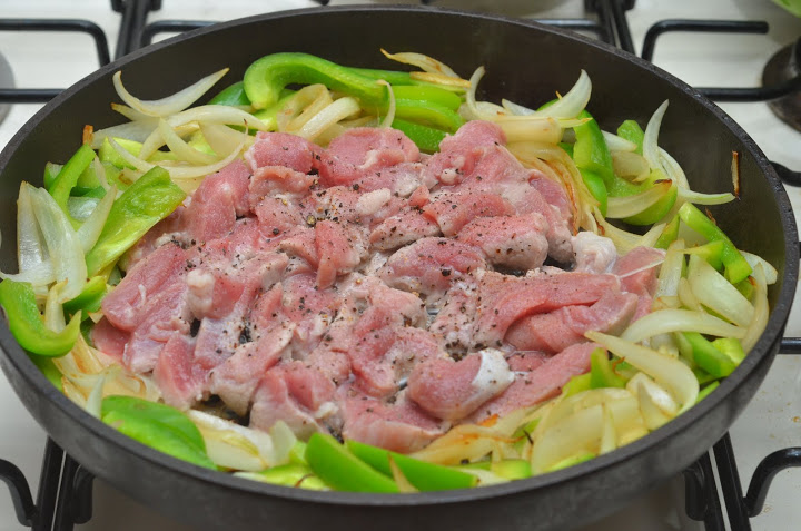 Свинина с сыром