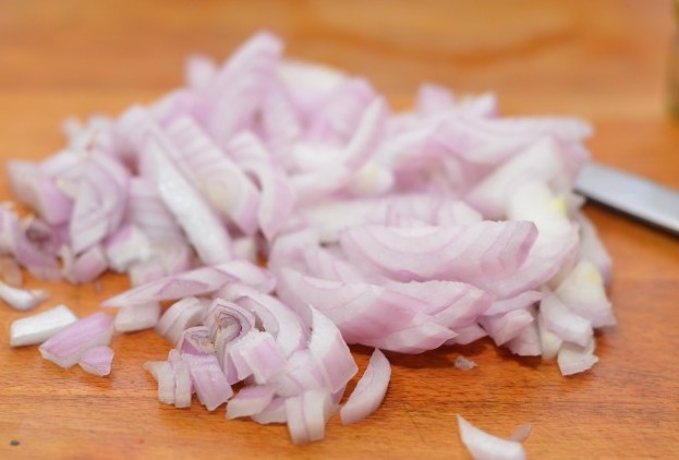Курица с яблоками