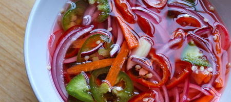 Быстрые маринованные овощи