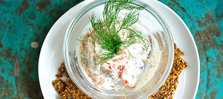 Кремовая легкая закуска.