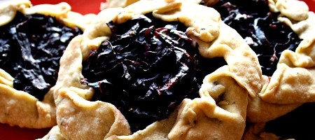 Мини-тарты с краснокачанной капустой