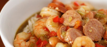 Креветки с жареными колбасками