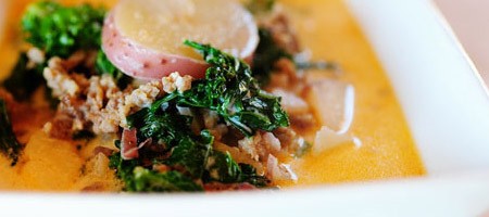 Картофельный суп с колбасками и говядиной