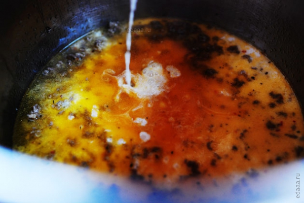 Картофельный суп с колбасками и говядиной