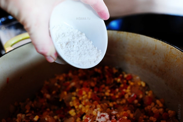 Похлебка с кукурузой и сыром