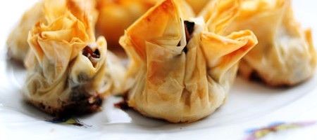 Слоеные конвертики с грибами