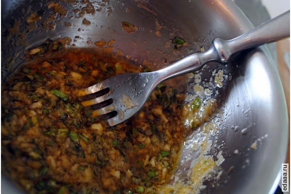 Куриные ножки с пармезаном и чесноком
