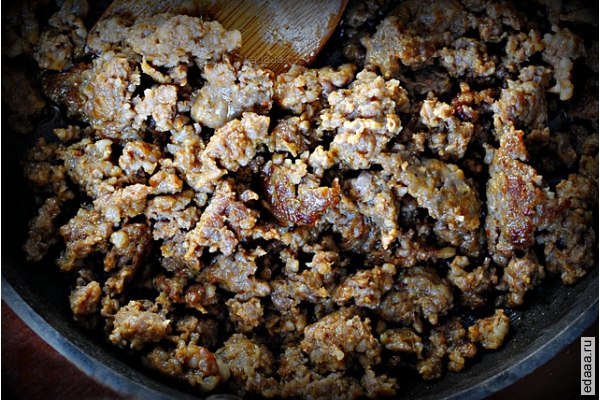 Макароны с фаршем и вялеными помидорами