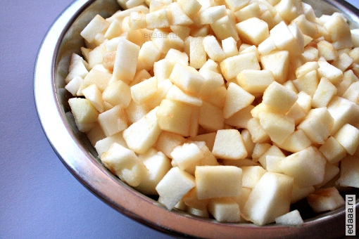 Слоеный пирог с яблоками