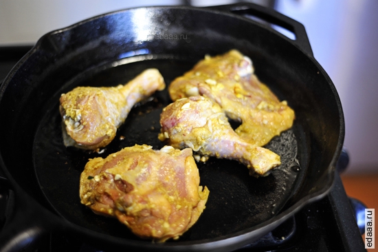 Куриные окорочка с овощами
