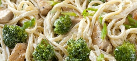 Сливочная паста мисо с курицей