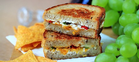 Необычный вкусный сэндвич