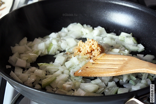 Глазунья с овощами