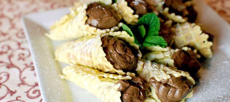 Вафли с шоколадом и мятой