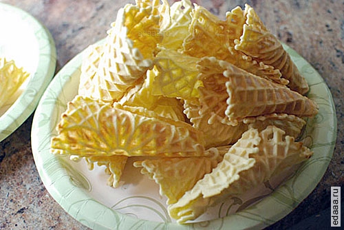 Вафли с шоколадом и мятой