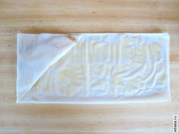 Бурекас с яблоком и корицей