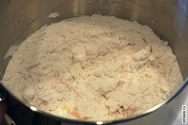 Сырные булочки с беконом и зеленым луком