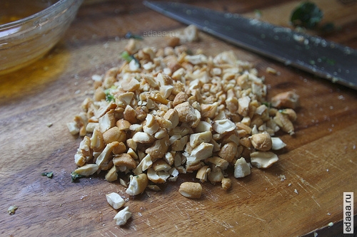 Салат с капустой кале