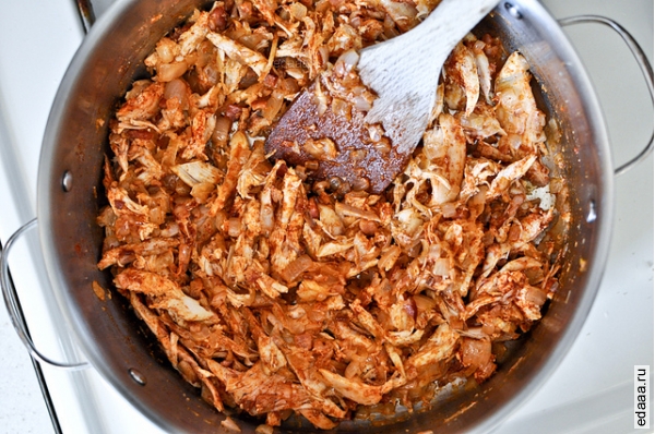 Куриное чили с фасолью