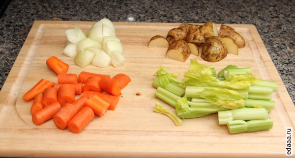 Жареная свинина с овощами