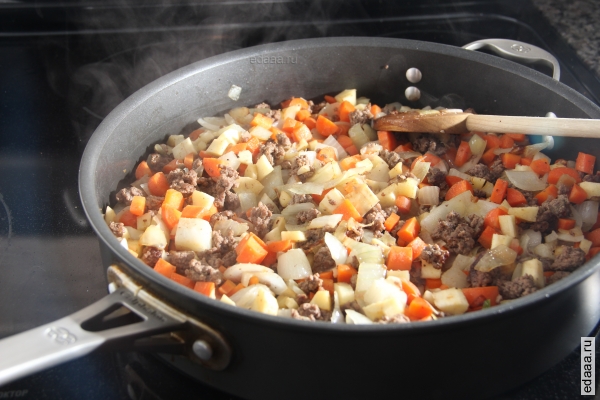Овощная запеканка с мясом