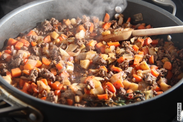 Овощная запеканка с мясом