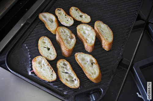 Клубничная брускетта