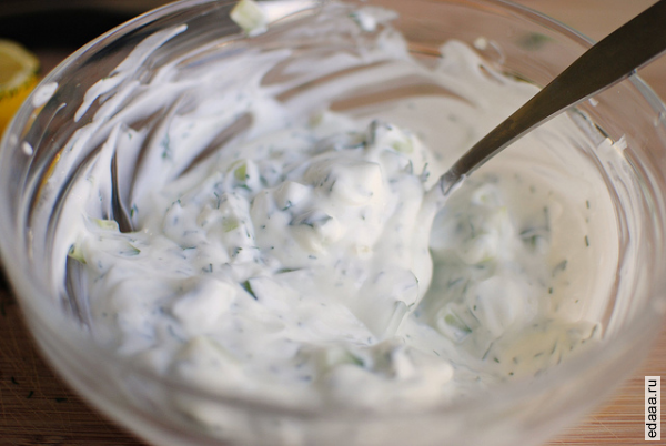 Греческий салат с огурцами